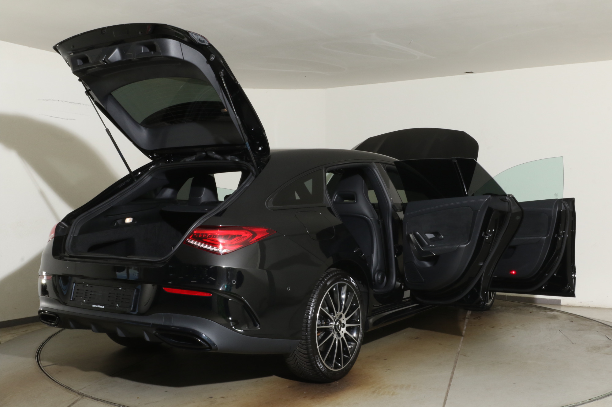 Mercedes-Benz CLA 250e - Bild 11