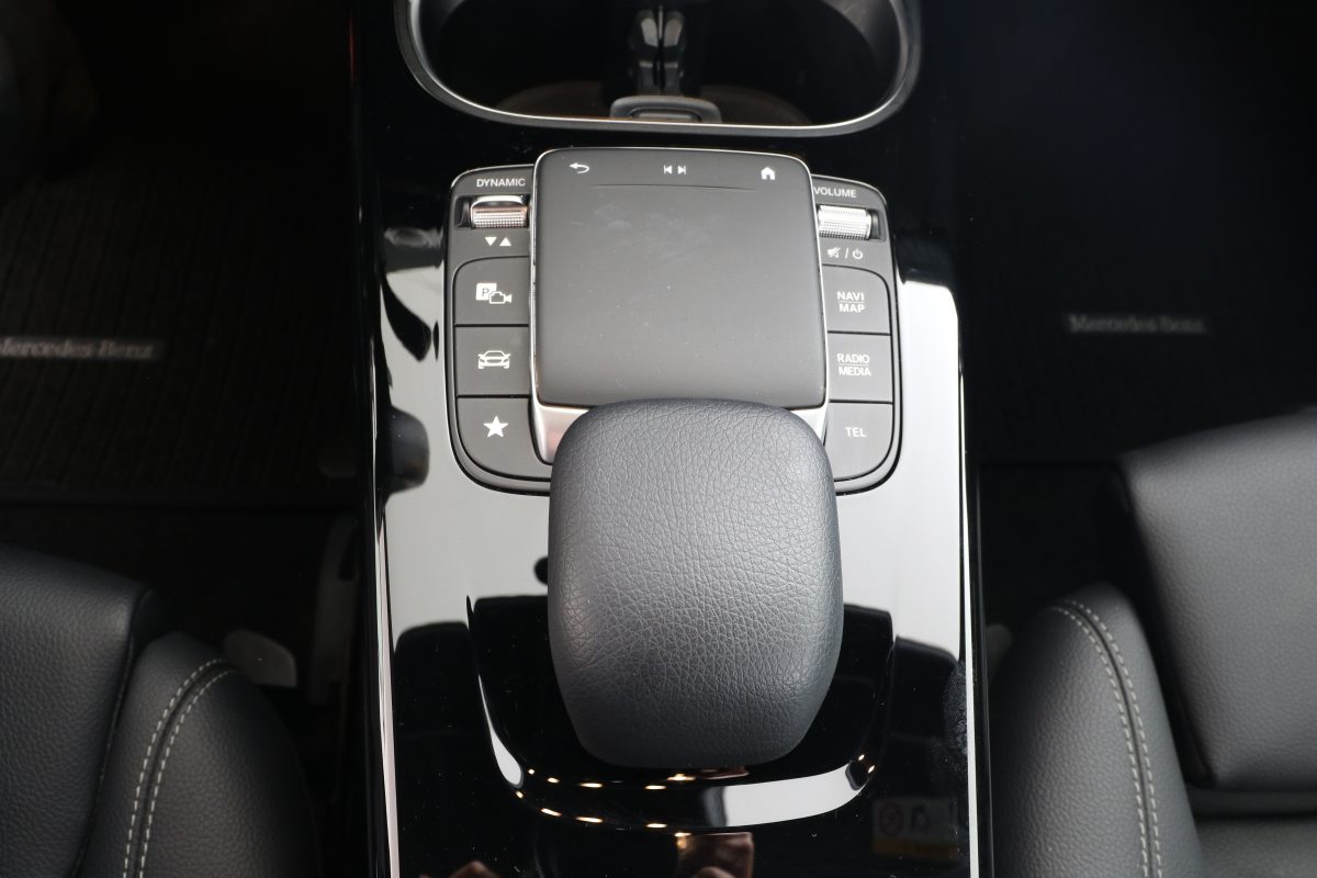 Mercedes-Benz A 180 - Bild 13