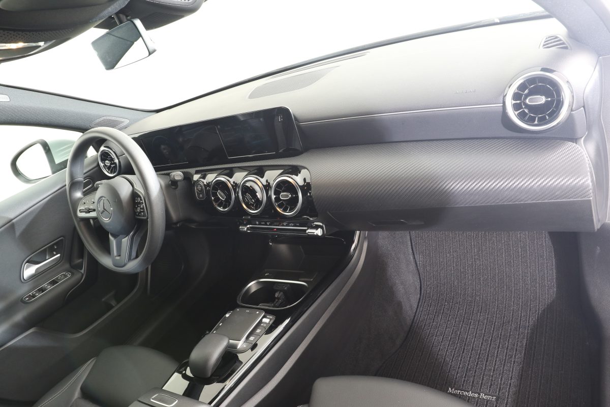 Mercedes-Benz A 180 - Bild 20