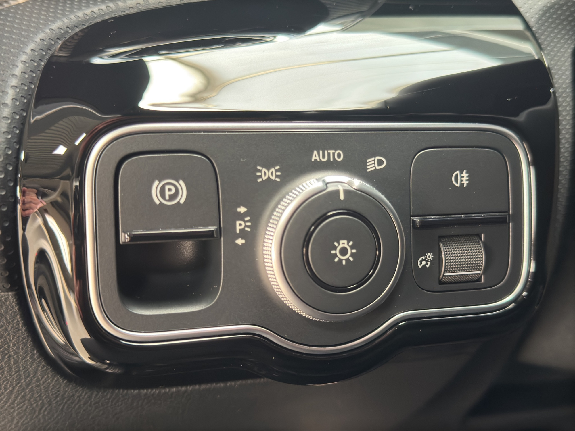 Mercedes-Benz CLA 180 Shooting Brake - Bild 18